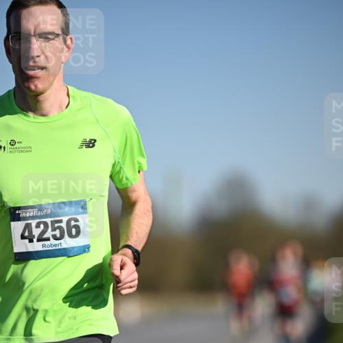 06.04.2025 - 44. Internationalen Wilhelmsburger Insellauf Dr. Thomas Lammeyer http://msf.ph/oto/7550197 06.04.2025 09:21:15 Laufen 44, 4256 meine-sportfotos.de