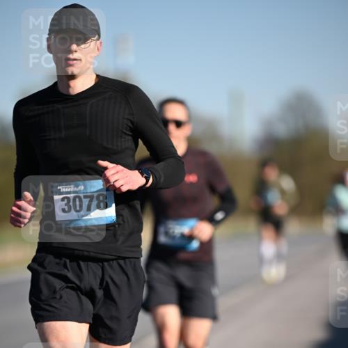 06.04.2025 - 44. Internationalen Wilhelmsburger Insellauf Dr. Thomas Lammeyer http://msf.ph/oto/7550273 06.04.2025 09:21:30 Laufen 3078 meine-sportfotos.de