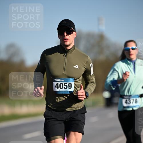 06.04.2025 - 44. Internationalen Wilhelmsburger Insellauf Dr. Thomas Lammeyer http://msf.ph/oto/7550298 06.04.2025 09:21:37 Laufen 4059, 4378 meine-sportfotos.de