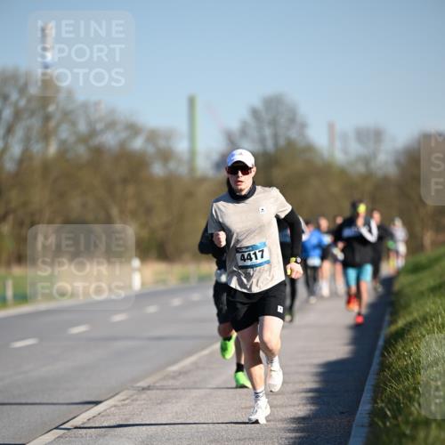 06.04.2025 - 44. Internationalen Wilhelmsburger Insellauf Dr. Thomas Lammeyer http://msf.ph/oto/7550345 06.04.2025 09:21:52 Laufen 4417 meine-sportfotos.de