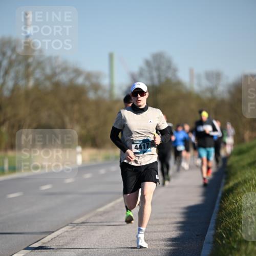 06.04.2025 - 44. Internationalen Wilhelmsburger Insellauf Dr. Thomas Lammeyer http://msf.ph/oto/7550347 06.04.2025 09:21:53 Laufen 4417 meine-sportfotos.de