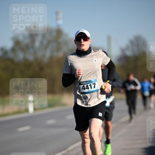 06.04.2025 - 44. Internationalen Wilhelmsburger Insellauf Dr. Thomas Lammeyer http://msf.ph/oto/7550362 06.04.2025 09:21:55 Laufen 4417 meine-sportfotos.de