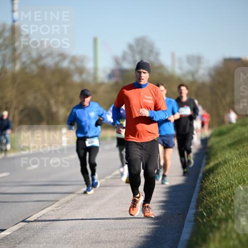 06.04.2025 - 44. Internationalen Wilhelmsburger Insellauf Dr. Thomas Lammeyer http://msf.ph/oto/7550408 06.04.2025 09:22:04 Laufen  meine-sportfotos.de