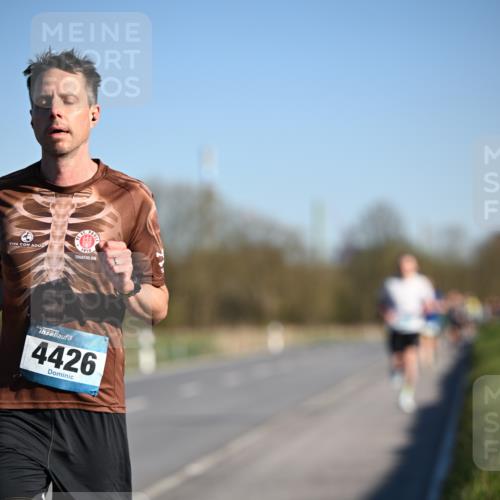 06.04.2025 - 44. Internationalen Wilhelmsburger Insellauf Dr. Thomas Lammeyer http://msf.ph/oto/7550516 06.04.2025 09:22:37 Laufen 1910, 4426 meine-sportfotos.de