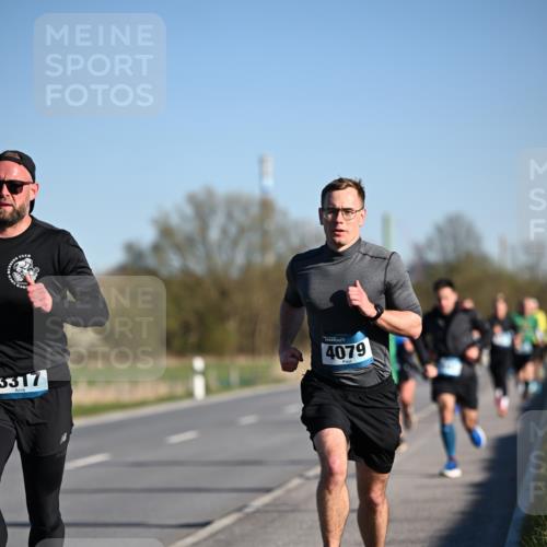 06.04.2025 - 44. Internationalen Wilhelmsburger Insellauf Dr. Thomas Lammeyer http://msf.ph/oto/7550639 06.04.2025 09:22:55 Laufen 3317, 4079 meine-sportfotos.de