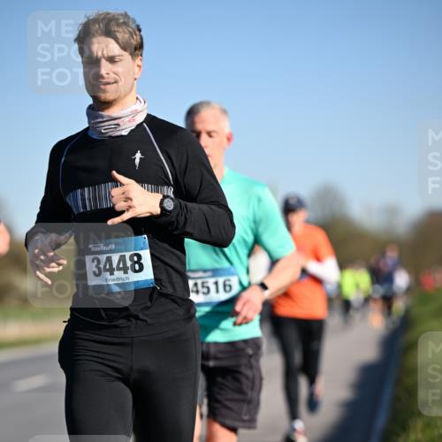 06.04.2025 - 44. Internationalen Wilhelmsburger Insellauf Dr. Thomas Lammeyer http://msf.ph/oto/7550848 06.04.2025 09:23:18 Laufen 3448, 4516 meine-sportfotos.de