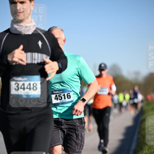 06.04.2025 - 44. Internationalen Wilhelmsburger Insellauf Dr. Thomas Lammeyer http://msf.ph/oto/7550850 06.04.2025 09:23:19 Laufen 3448, 4516 meine-sportfotos.de