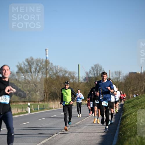 06.04.2025 - 44. Internationalen Wilhelmsburger Insellauf Dr. Thomas Lammeyer http://msf.ph/oto/7550943 06.04.2025 09:23:28 Laufen 3051, 142, 4195 meine-sportfotos.de