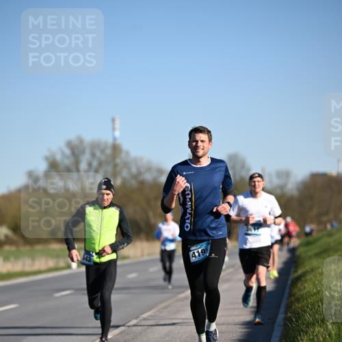 06.04.2025 - 44. Internationalen Wilhelmsburger Insellauf Dr. Thomas Lammeyer http://msf.ph/oto/7550961 06.04.2025 09:23:30 Laufen 4195 meine-sportfotos.de