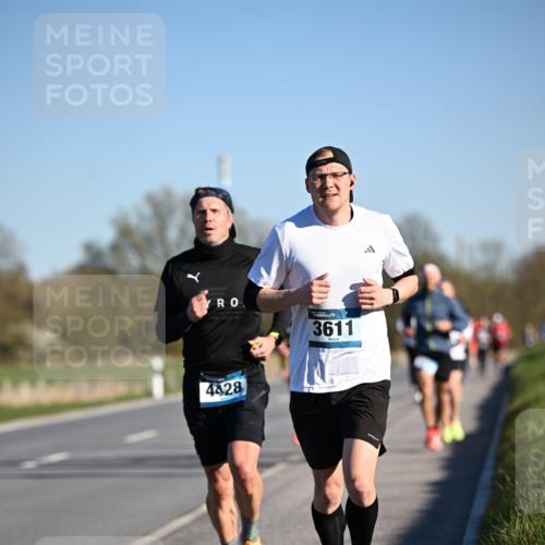 06.04.2025 - 44. Internationalen Wilhelmsburger Insellauf Dr. Thomas Lammeyer http://msf.ph/oto/7551006 06.04.2025 09:23:34 Laufen 3611, 4428 meine-sportfotos.de
