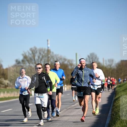06.04.2025 - 44. Internationalen Wilhelmsburger Insellauf Dr. Thomas Lammeyer http://msf.ph/oto/7551036 06.04.2025 09:23:36 Laufen 4013, 4493, 3591, 3820 meine-sportfotos.de