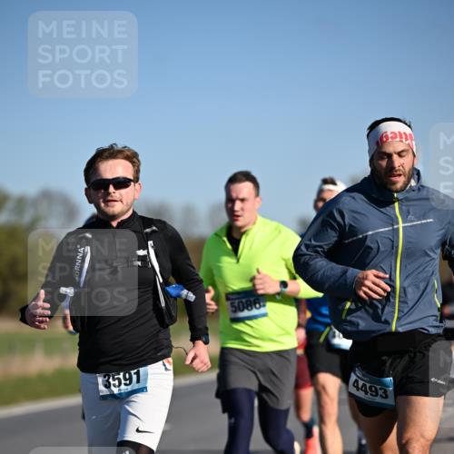 06.04.2025 - 44. Internationalen Wilhelmsburger Insellauf Dr. Thomas Lammeyer http://msf.ph/oto/7551072 06.04.2025 09:23:39 Laufen 3591, 5086, 4493 meine-sportfotos.de