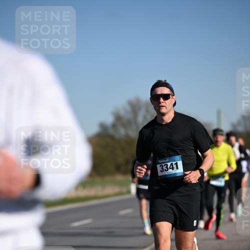 06.04.2025 - 44. Internationalen Wilhelmsburger Insellauf Dr. Thomas Lammeyer http://msf.ph/oto/7551089 06.04.2025 09:23:42 Laufen 3341 meine-sportfotos.de