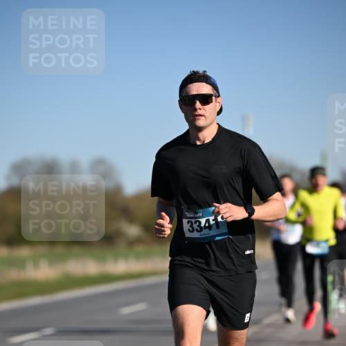 06.04.2025 - 44. Internationalen Wilhelmsburger Insellauf Dr. Thomas Lammeyer http://msf.ph/oto/7551098 06.04.2025 09:23:42 Laufen 3341 meine-sportfotos.de