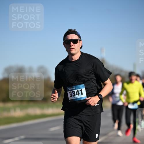 06.04.2025 - 44. Internationalen Wilhelmsburger Insellauf Dr. Thomas Lammeyer http://msf.ph/oto/7551100 06.04.2025 09:23:42 Laufen 3341 meine-sportfotos.de
