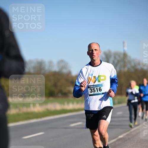 06.04.2025 - 44. Internationalen Wilhelmsburger Insellauf Dr. Thomas Lammeyer http://msf.ph/oto/7551161 06.04.2025 09:23:48 Laufen 3516 meine-sportfotos.de