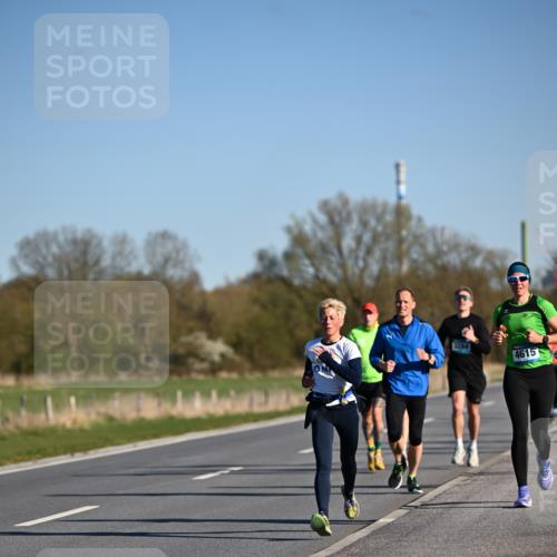 06.04.2025 - 44. Internationalen Wilhelmsburger Insellauf Dr. Thomas Lammeyer http://msf.ph/oto/7551171 06.04.2025 09:23:50 Laufen 3284, 4615 meine-sportfotos.de