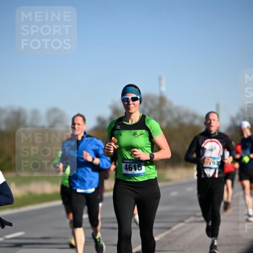 06.04.2025 - 44. Internationalen Wilhelmsburger Insellauf Dr. Thomas Lammeyer http://msf.ph/oto/7551215 06.04.2025 09:23:53 Laufen 4615 meine-sportfotos.de