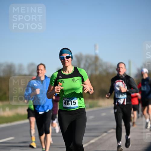 06.04.2025 - 44. Internationalen Wilhelmsburger Insellauf Dr. Thomas Lammeyer http://msf.ph/oto/7551219 06.04.2025 09:23:54 Laufen 4615, 3792 meine-sportfotos.de