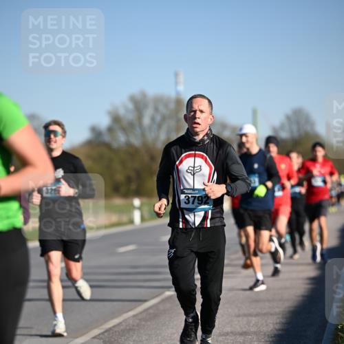 06.04.2025 - 44. Internationalen Wilhelmsburger Insellauf Dr. Thomas Lammeyer http://msf.ph/oto/7551227 06.04.2025 09:23:55 Laufen 3792 meine-sportfotos.de