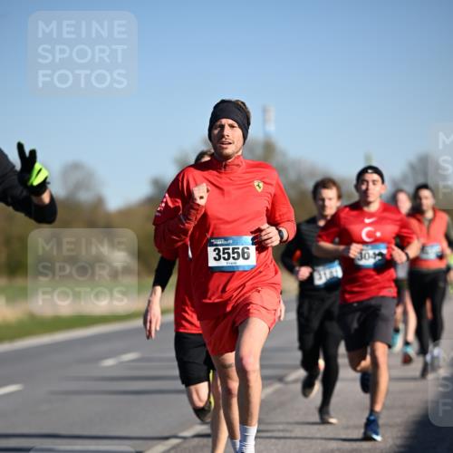 06.04.2025 - 44. Internationalen Wilhelmsburger Insellauf Dr. Thomas Lammeyer http://msf.ph/oto/7551264 06.04.2025 09:23:58 Laufen 3556 meine-sportfotos.de