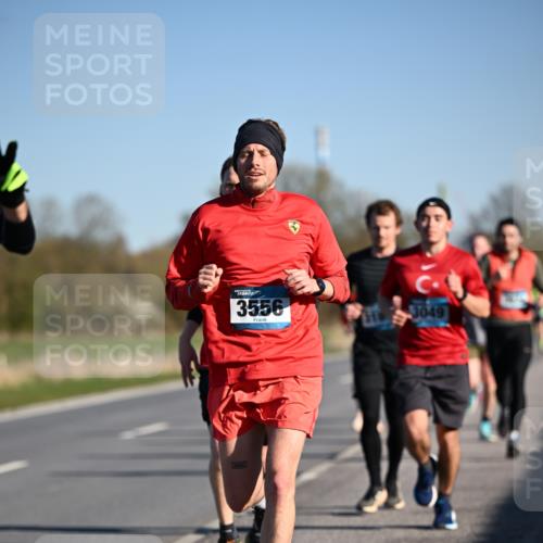 06.04.2025 - 44. Internationalen Wilhelmsburger Insellauf Dr. Thomas Lammeyer http://msf.ph/oto/7551266 06.04.2025 09:23:58 Laufen 3556, 13049 meine-sportfotos.de