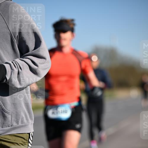 06.04.2025 - 44. Internationalen Wilhelmsburger Insellauf Dr. Thomas Lammeyer http://msf.ph/oto/7551320 06.04.2025 09:24:04 Laufen  meine-sportfotos.de