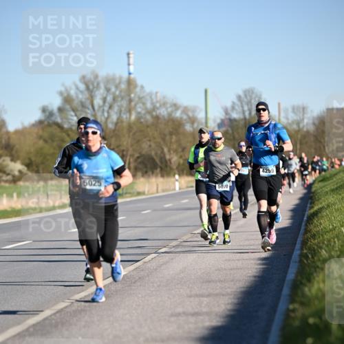 06.04.2025 - 44. Internationalen Wilhelmsburger Insellauf Dr. Thomas Lammeyer http://msf.ph/oto/7551354 06.04.2025 09:24:11 Laufen 5025, 5070, 4259 meine-sportfotos.de