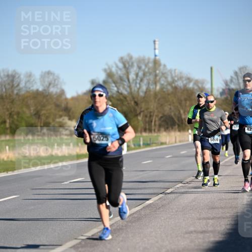 06.04.2025 - 44. Internationalen Wilhelmsburger Insellauf Dr. Thomas Lammeyer http://msf.ph/oto/7551365 06.04.2025 09:24:12 Laufen 5025, 5070, 425 meine-sportfotos.de