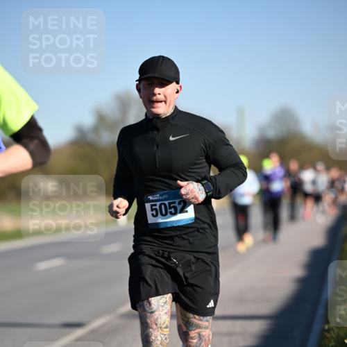 06.04.2025 - 44. Internationalen Wilhelmsburger Insellauf Dr. Thomas Lammeyer http://msf.ph/oto/7551441 06.04.2025 09:24:18 Laufen 5052 meine-sportfotos.de
