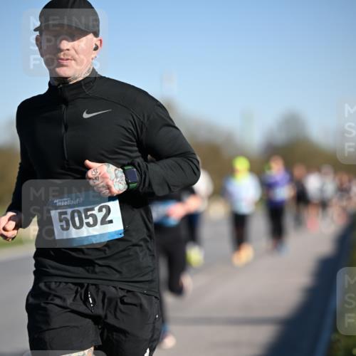 06.04.2025 - 44. Internationalen Wilhelmsburger Insellauf Dr. Thomas Lammeyer http://msf.ph/oto/7551451 06.04.2025 09:24:19 Laufen 5052 meine-sportfotos.de