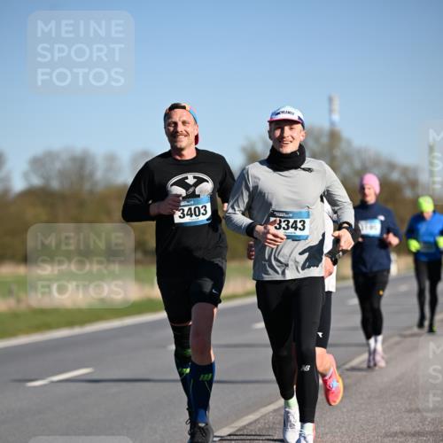 06.04.2025 - 44. Internationalen Wilhelmsburger Insellauf Dr. Thomas Lammeyer http://msf.ph/oto/7551521 06.04.2025 09:24:32 Laufen 3403, 3343 meine-sportfotos.de