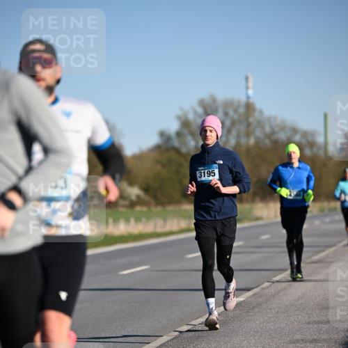 06.04.2025 - 44. Internationalen Wilhelmsburger Insellauf Dr. Thomas Lammeyer http://msf.ph/oto/7551531 06.04.2025 09:24:34 Laufen 3195 meine-sportfotos.de