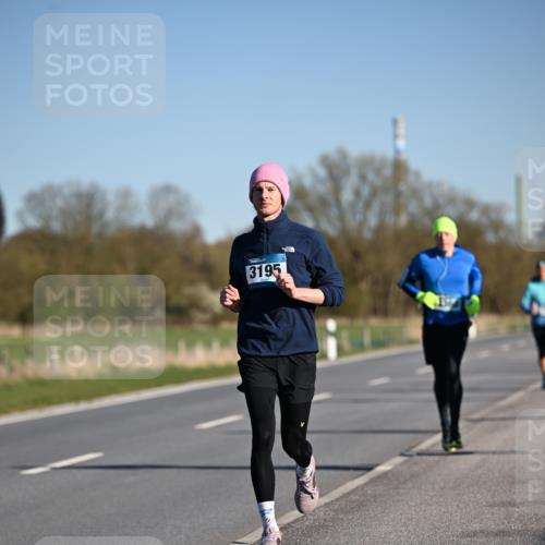 06.04.2025 - 44. Internationalen Wilhelmsburger Insellauf Dr. Thomas Lammeyer http://msf.ph/oto/7551537 06.04.2025 09:24:35 Laufen 3195, 4 meine-sportfotos.de