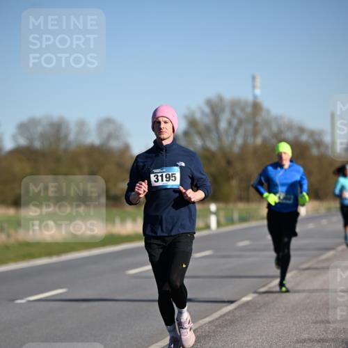 06.04.2025 - 44. Internationalen Wilhelmsburger Insellauf Dr. Thomas Lammeyer http://msf.ph/oto/7551539 06.04.2025 09:24:35 Laufen 3195 meine-sportfotos.de