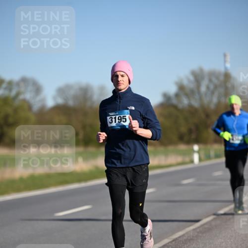 06.04.2025 - 44. Internationalen Wilhelmsburger Insellauf Dr. Thomas Lammeyer http://msf.ph/oto/7551547 06.04.2025 09:24:35 Laufen 3195 meine-sportfotos.de