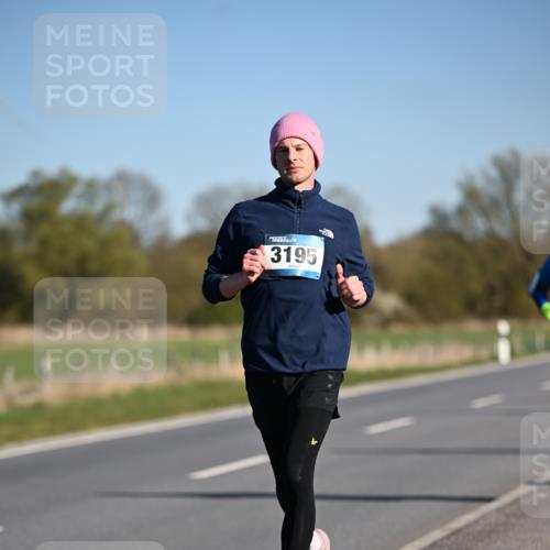 06.04.2025 - 44. Internationalen Wilhelmsburger Insellauf Dr. Thomas Lammeyer http://msf.ph/oto/7551552 06.04.2025 09:24:36 Laufen 3195 meine-sportfotos.de