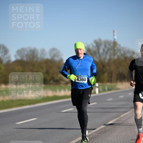 06.04.2025 - 44. Internationalen Wilhelmsburger Insellauf Dr. Thomas Lammeyer http://msf.ph/oto/7551562 06.04.2025 09:24:37 Laufen 4360 meine-sportfotos.de