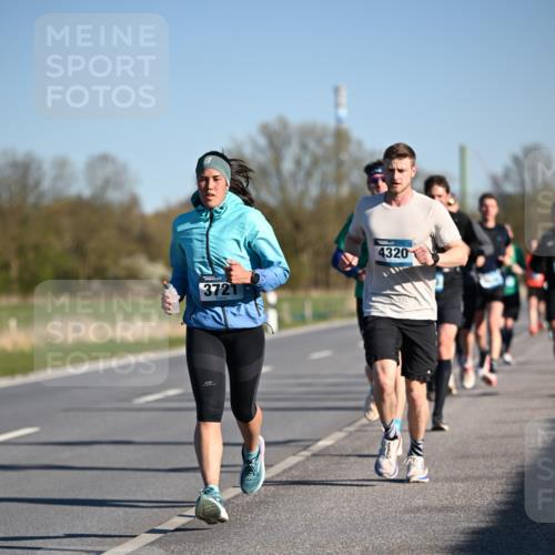 06.04.2025 - 44. Internationalen Wilhelmsburger Insellauf Dr. Thomas Lammeyer http://msf.ph/oto/7551602 06.04.2025 09:24:42 Laufen 3721, 4320 meine-sportfotos.de