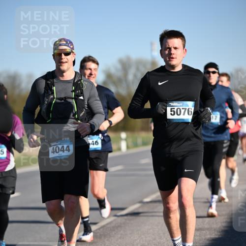 06.04.2025 - 44. Internationalen Wilhelmsburger Insellauf Dr. Thomas Lammeyer http://msf.ph/oto/7551639 06.04.2025 09:24:47 Laufen 35, 73, 4044, 646, 5076 meine-sportfotos.de