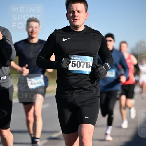 06.04.2025 - 44. Internationalen Wilhelmsburger Insellauf Dr. Thomas Lammeyer http://msf.ph/oto/7551648 06.04.2025 09:24:48 Laufen 5076 meine-sportfotos.de
