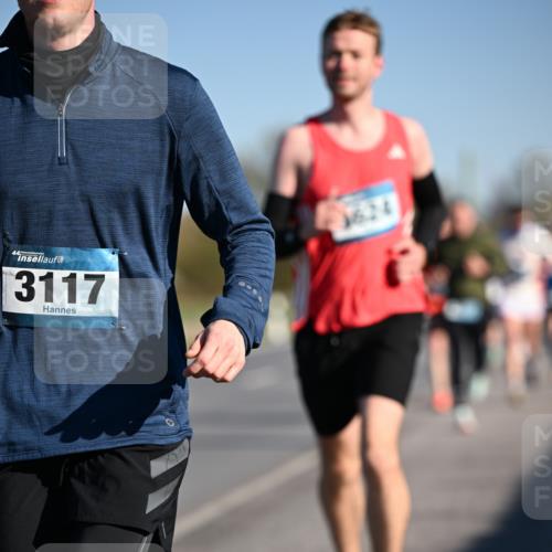 06.04.2025 - 44. Internationalen Wilhelmsburger Insellauf Dr. Thomas Lammeyer http://msf.ph/oto/7551669 06.04.2025 09:24:50 Laufen 3117, 1624 meine-sportfotos.de