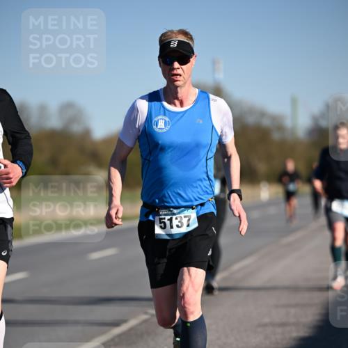 06.04.2025 - 44. Internationalen Wilhelmsburger Insellauf Dr. Thomas Lammeyer http://msf.ph/oto/7551722 06.04.2025 09:24:57 Laufen 5137 meine-sportfotos.de