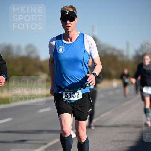 06.04.2025 - 44. Internationalen Wilhelmsburger Insellauf Dr. Thomas Lammeyer http://msf.ph/oto/7551725 06.04.2025 09:24:58 Laufen 30, 5137 meine-sportfotos.de