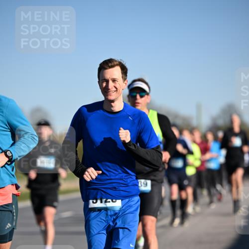 06.04.2025 - 44. Internationalen Wilhelmsburger Insellauf Dr. Thomas Lammeyer http://msf.ph/oto/7551850 06.04.2025 09:25:13 Laufen 39 meine-sportfotos.de