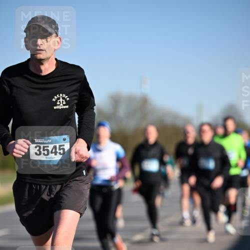 06.04.2025 - 44. Internationalen Wilhelmsburger Insellauf Dr. Thomas Lammeyer http://msf.ph/oto/7552034 06.04.2025 09:25:30 Laufen 3545 meine-sportfotos.de
