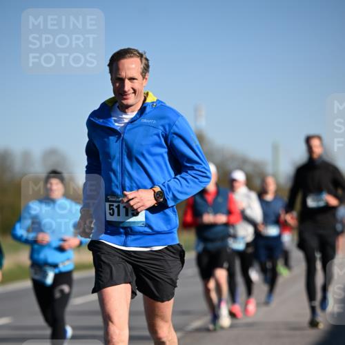 06.04.2025 - 44. Internationalen Wilhelmsburger Insellauf Dr. Thomas Lammeyer http://msf.ph/oto/7552112 06.04.2025 09:25:37 Laufen 5115 meine-sportfotos.de