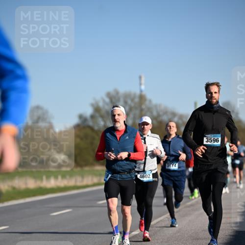 06.04.2025 - 44. Internationalen Wilhelmsburger Insellauf Dr. Thomas Lammeyer http://msf.ph/oto/7552120 06.04.2025 09:25:38 Laufen 4602, 3174, 3596 meine-sportfotos.de