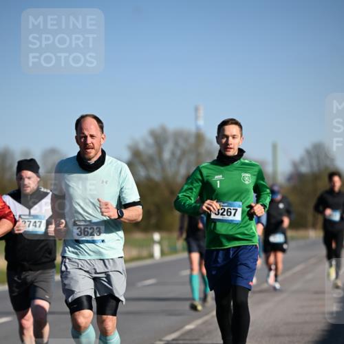 06.04.2025 - 44. Internationalen Wilhelmsburger Insellauf Dr. Thomas Lammeyer http://msf.ph/oto/7552201 06.04.2025 09:25:48 Laufen 3623, 267, 2747 meine-sportfotos.de