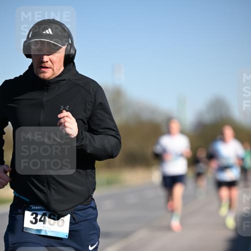 06.04.2025 - 44. Internationalen Wilhelmsburger Insellauf Dr. Thomas Lammeyer http://msf.ph/oto/7552311 06.04.2025 09:26:03 Laufen 3466 meine-sportfotos.de